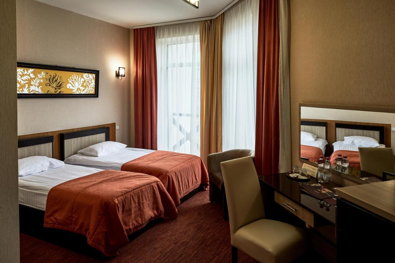Optima Collection Park Hotel Ivano-Frankivsk Room photo